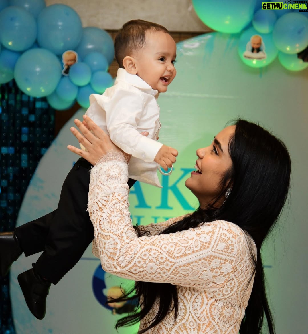 Preethi Singh - 11.9K Likes - Taksh’s first birthday🧿

Outfit- @zabellaofficial