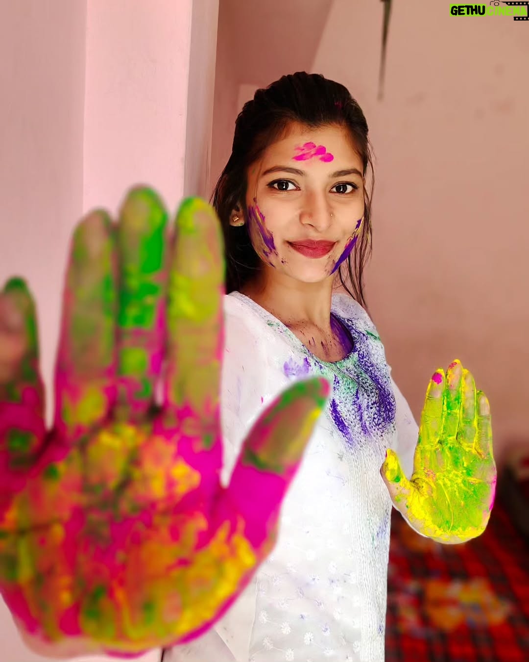 Preeti Patel - 4.5K Likes - Sabhi ko happy holi 🦋🥰
- kuch purani yadein.....