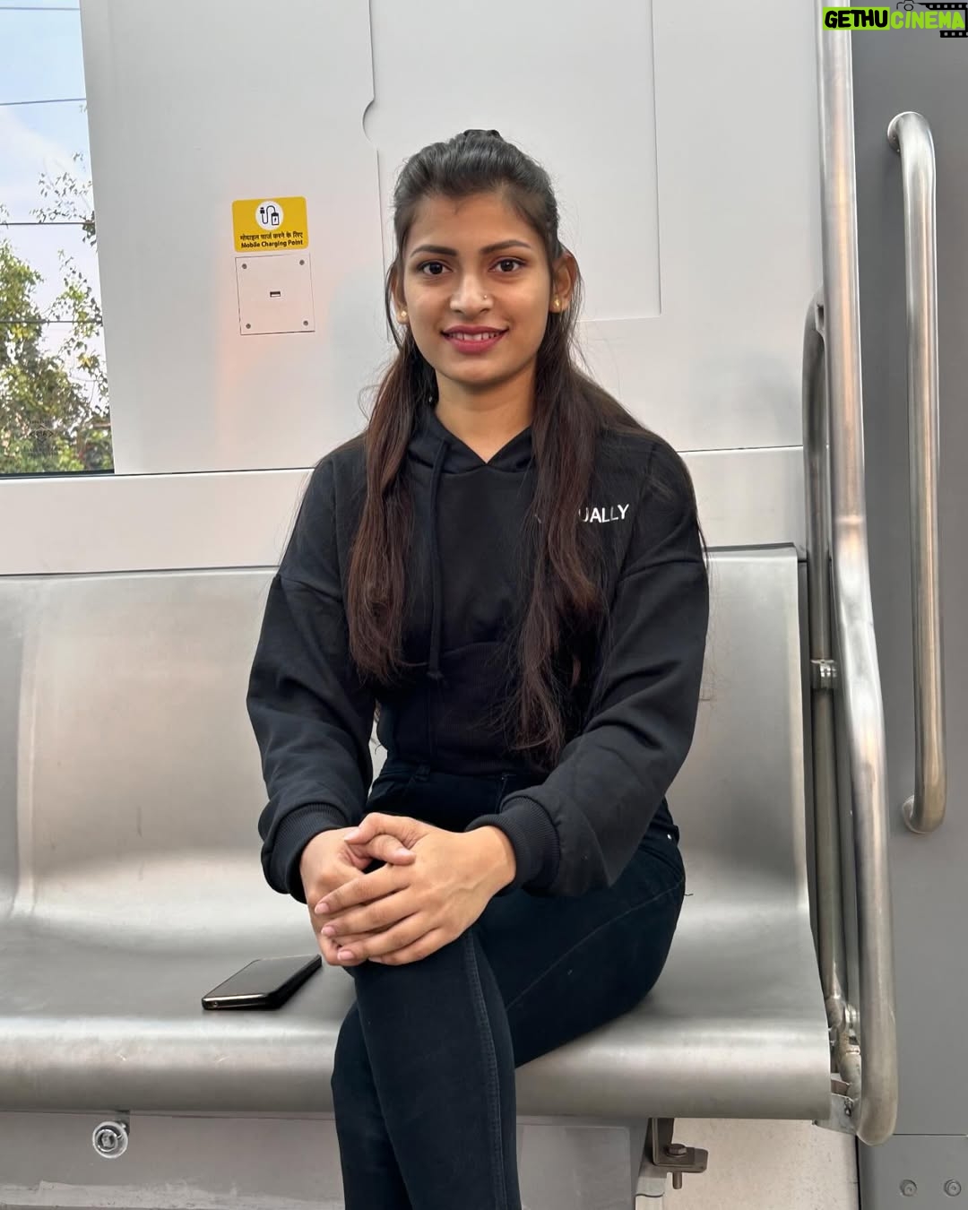 Preeti Patel - 5.5K Likes - @preeti_patel_333