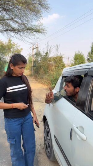 Preeti Patel Instagram - Ajj to kidnap hone s bach gi 😱
#funny #viral #comedy #tranding #instagram #instadaily