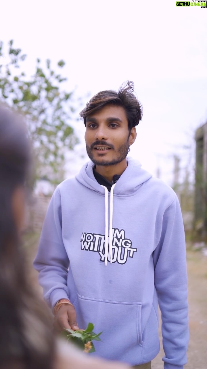 Preeti Patel - 3.2K Likes - Pyaar ka mjaak 😂 😂 

#neeraj_meena71 #neerajmeena #reel #reelsindia #love