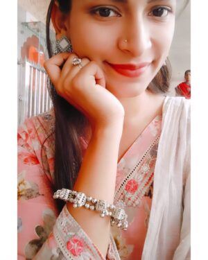 Preeti Patel Instagram - Jay mata di 😴