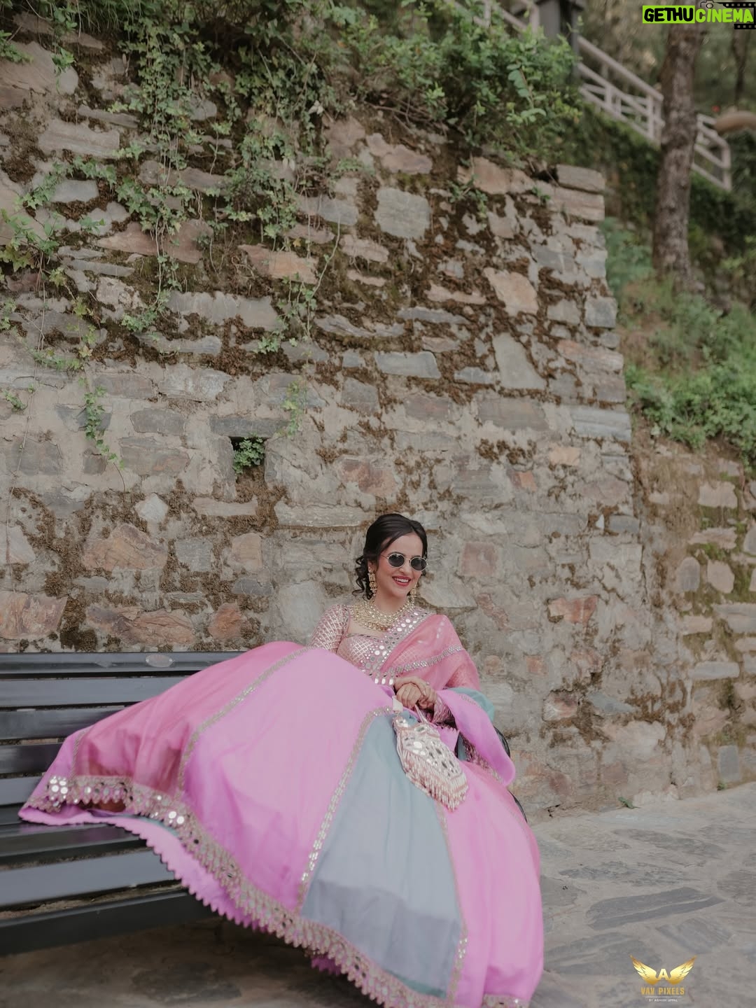 Prerna Malhan - 2.7 Million Likes - Make way for dulhe ki behen 😇🌸
Venue- @welcomhotel.tavleen_chail 
Planners - @knotsinheaven 
Outfit - @vvanivats 
🎥- @vavpixels
Jewellery- @tanishqjewellery
Makeup - @wasikhanmakeupartist