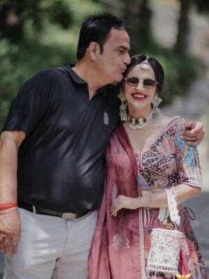 Prerna Malhan Instagram - Happy Father’s Day 🙂↔️🌹
