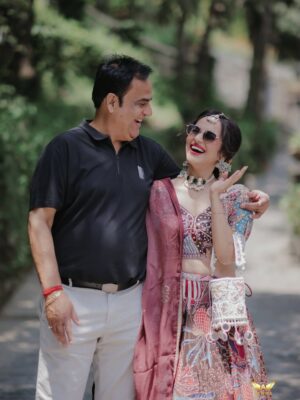 Prerna Malhan Instagram - Happy Father’s Day 🙂↔️🌹