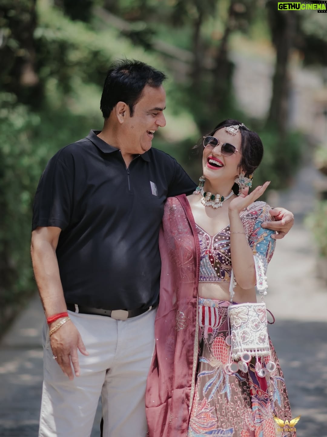 Prerna Malhan - 1.4 Million Likes - Happy Father’s Day 🙂‍↔️🌹