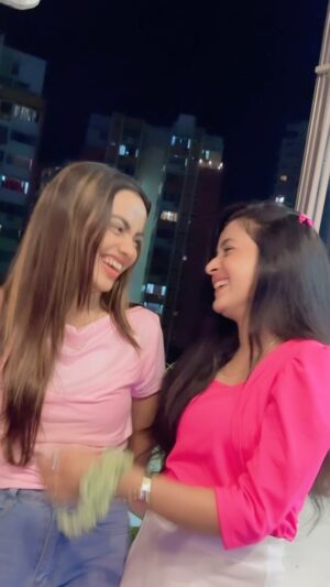 Princess Rose Instagram - Aa jindegi main jana sanam ❤️😁 @cuty_beauty_khan