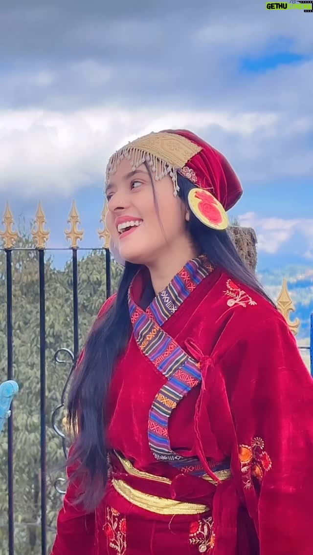 Princess Rose - 34.7K Likes - Jaiga ta kothai ke ke chinte parle ?🏔️😍