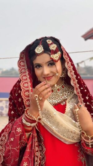 Princess Rose Instagram - Mubarak Eid hain 🤍🌙