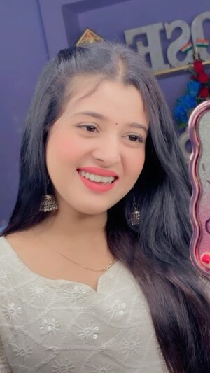 Princess Rose Instagram - Jindegi hain tujhse ❤️