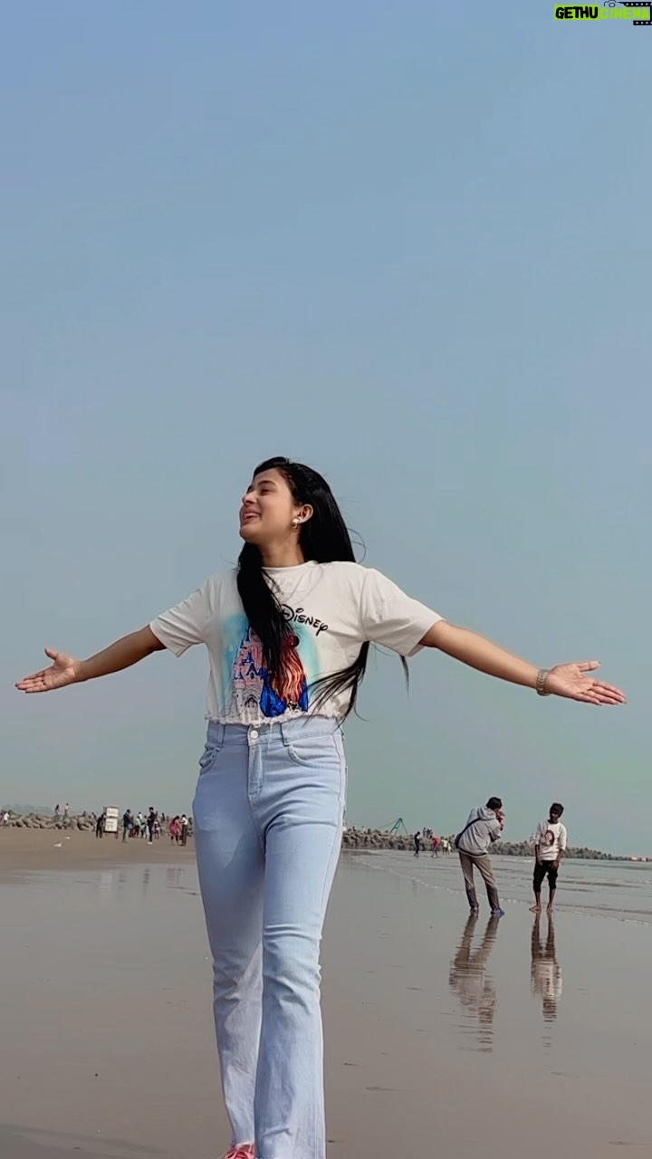 Princess Rose - 209.4K Likes - Ham hain akele ❤️‍🩹🐳