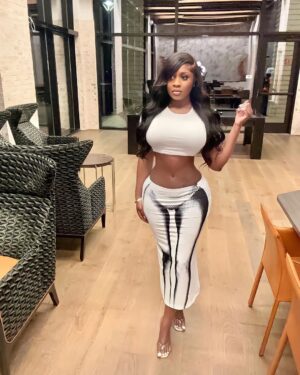 Princess Shingle Instagram - Soft girl era 🥰❤️❤️😍
Tell me your favorite slide ❤️❤️🥰