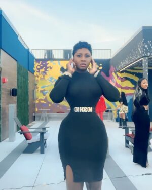 Princess Shingle Instagram - Delete the old version of me in your head , it expired 🖤🖤🖤🖤🖤 
tell me ur favorite slide 🖤🖤
Waist snatched by @snatchedbyprincess