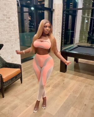 Princess Shingle Instagram - “I believe that the most important single thing, beyond discipline and creativity is daring to dare “.
~ Maya Angelou
❤️❤️❤️