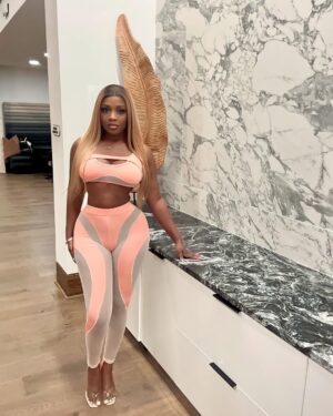 Princess Shingle Instagram - “I believe that the most important single thing, beyond discipline and creativity is daring to dare “.
~ Maya Angelou
❤️❤️❤️