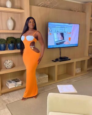 Princess Shingle Instagram - Happy Birthday To Meeeeeeee 🎉 🎂🥳 ❤️.
Merry Christmas everyone 🎄🎄❤️❤️❤️🥳🎂🎉🥰😘
#birthdaygirl #christmasbaby #capricorn #capricornseason