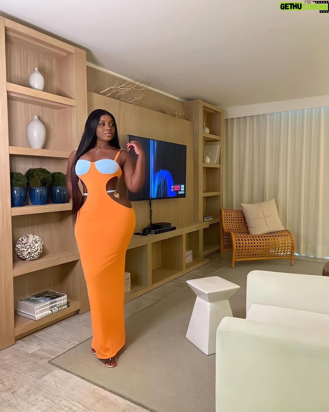 Princess Shingle - 8K Likes - Happy Birthday To Meeeeeeee 🎉 🎂🥳 ❤️. 
Merry Christmas everyone 🎄🎄❤️❤️❤️🥳🎂🎉🥰😘 
#birthdaygirl #christmasbaby #capricorn #capricornseason