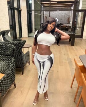 Princess Shingle Instagram - Soft girl era 🥰❤️❤️😍
Tell me your favorite slide ❤️❤️🥰