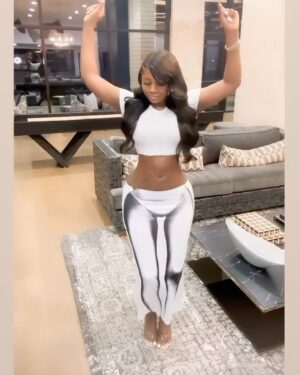 Princess Shingle Instagram - Soft girl era 🥰❤️❤️😍 

Tell me your favorite slide ❤️❤️🥰