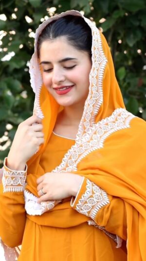 Princy Chahal Instagram - 🌸
:
#Peera#canada #🇨🇦#viral #foryou#explorepage #surreylife #surreypindmittranda #trending #trendingreels #haryana#punjab#india #toronto #brampton #canada #chahalprincyy @chahalprincyy