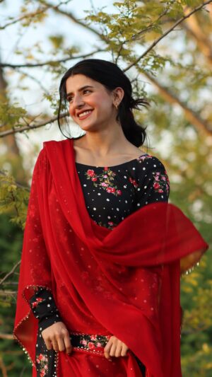 Princy Chahal Instagram - Koka❤️🧿#Peera#canada #🇨🇦#viral #foryou#explorepage #surreylife #surreypindmittranda #trending #trendingreels #haryana#punjab#india #toronto #brampton #canada
