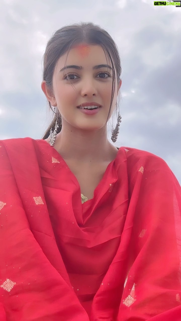 Princy Khatiwada - 83.7K Likes - Dhaago me hum tum bandhe hai🤍