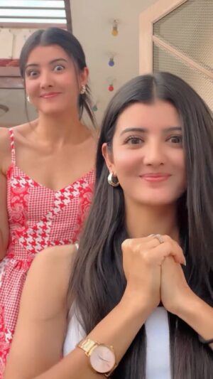 Princy Khatiwada Instagram - 😅❣️