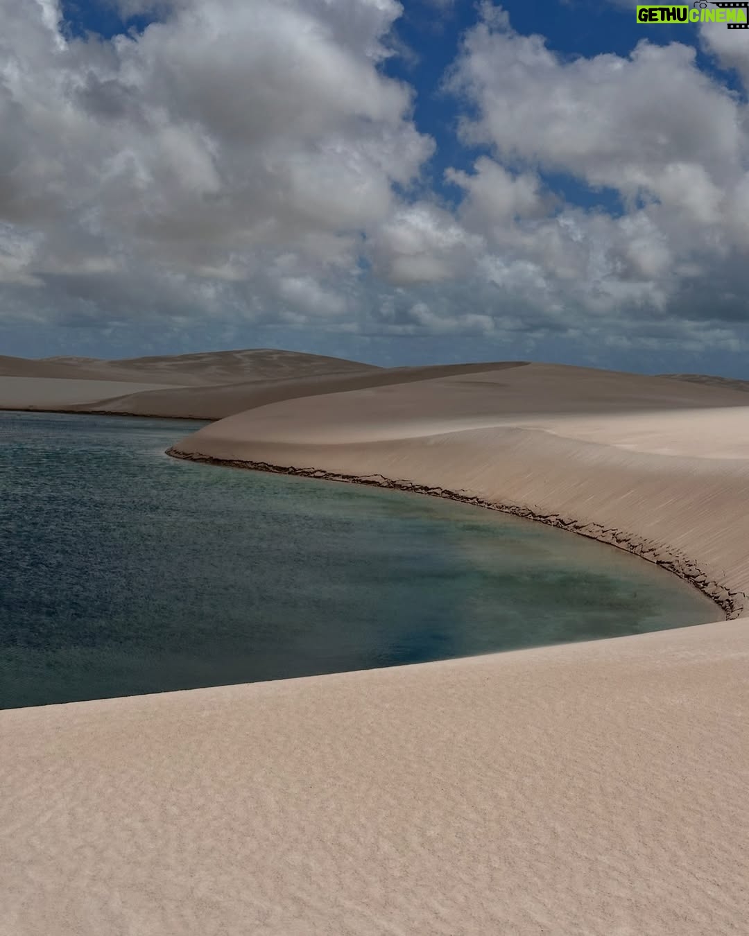 Priscila Fantin - 20.7K Likes - Um pouco de tudo que vivemos nesses dois dias de passeios com a @atinslencoistur 🧡
Quanta coisa linda vocês tem aqui no Parque Nacional dos Lençóis Maranhenses! Apaixonante e inesquecível!
Um salve pros nossos guias Diego, Naim, Chico e Pelé! 
Obrigada @youcaantour por organizar nossa viagem com tanto carinho!💛