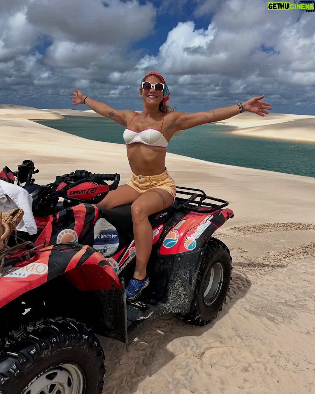 Priscila Fantin - 20.7K Likes - Um pouco de tudo que vivemos nesses dois dias de passeios com a @atinslencoistur 🧡
Quanta coisa linda vocês tem aqui no Parque Nacional dos Lençóis Maranhenses! Apaixonante e inesquecível!
Um salve pros nossos guias Diego, Naim, Chico e Pelé! 
Obrigada @youcaantour por organizar nossa viagem com tanto carinho!💛