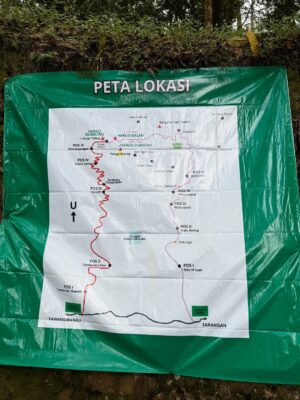 Prisia Nasution Instagram - hijau, kusut, siang gaya, malem lemes, 
apaa hayooo? 

pia gegayaan naik gunung dari siang ketemu malem
