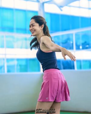 Prisia Nasution Instagram - bukan PADEL, ini PICKLE-BALL .. 

captured by @ady_bukan_adi 

@kadallincah.pickleball