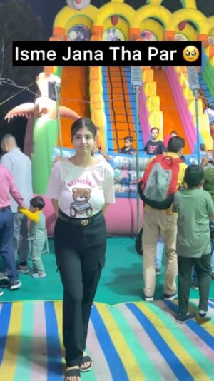 Priya Maggo Instagram - Isme Jana Tha Par 🥺😂
#reels #priyamaggo #haryana #haryanvi #viral #relatablereels #relatable