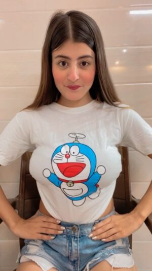Priya Maggo Instagram - Comment Mein Batao 😂❤️
#reels #priyamaggo #viral
