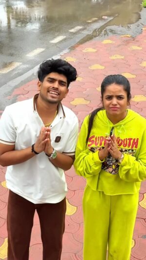 Priya Tiwari Instagram - Share karo video š @priya_a08 @mr_sachin08
#viralvideos #instagram #reelsinstagram #explore #share #priyafammm #tranding #reelsvideo #viral #share #tag #mr_sachin08 #love #sad