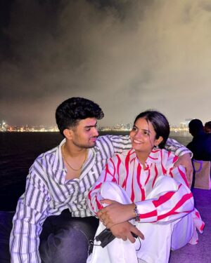 Priya Tiwari Instagram - Konsa location he batao ā¤ļø @priya_a08 @mr_sachin08
#viralvideos #instagram #reelsinstagram #explore #share #priyafammm #tranding #reelsvideo #viral #share #tag #mr_sachin08 #love #sad