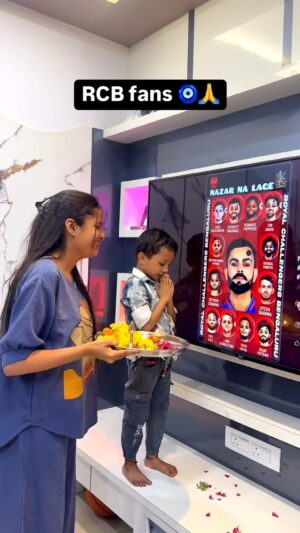 Priya Tiwari Instagram - RCB fans š§æšā¤ļø.. @priya_a08
#viralvideos #instagram #reelsinstagram #explore #share #priyafammm #tranding #reelsvideo #viral #share #tag #mr_sachin08 #love #sad