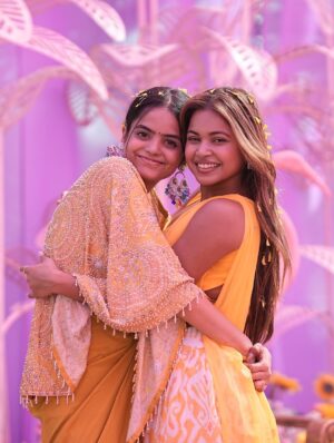 Priya Tiwari Instagram - š§æā¤ļøš @sona_dey_official @priya_a08
#viralvideos #instagram #reelsinstagram #explore #share #priyafammm #tranding #reelsvideo #viral #share #tag #mr_sachin08 #love #sad