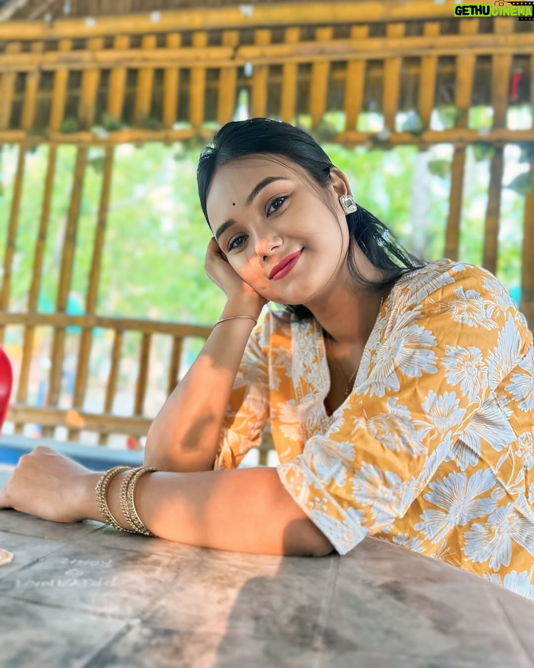 Priyanka Dutta - 12.8K Likes - Love you 😘
