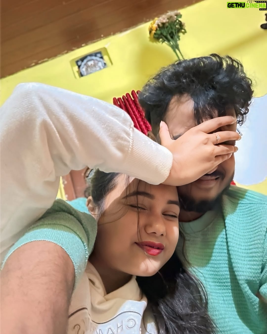 Priyanka Dutta - 61.7K Likes - Happy hug day 😘🫂

.#valentineday 
#hugday