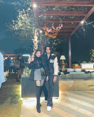 Priyanka Tyagi Instagram - Another best year of my life has come to an end 2023 bye bye 🥰🥰
Cheers to new beginnings of the New Year, filled with fresh opportunities and success. A very happy New Year 2024!
.
31st with best moment🥰🥰
@kshitijdholakia
@bmohit_official
@shreyamahajan27
.
#happynewyear #2024 #newyear
Happynewyear 2024, best people , bestlife, love, newyear, New beginning, greatful, blessed