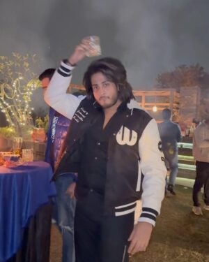 Priyanka Tyagi Instagram - Another best year of my life has come to an end 2023 bye bye 🥰🥰
Cheers to new beginnings of the New Year, filled with fresh opportunities and success. A very happy New Year 2024!
.
31st with best moment🥰🥰
@kshitijdholakia
@bmohit_official
@shreyamahajan27
.
#happynewyear #2024 #newyear
Happynewyear 2024, best people , bestlife, love, newyear, New beginning, greatful, blessed