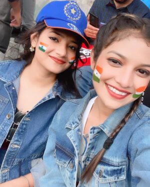 Priyanshi Pandey Instagram - Chak De India🇮🇳❤️ @pandit_girl_242 @im_shalinii @iplt20 #instagood #instagram #photo #photooftheday #photoshoot #photoeveryday #photogram #photographers_of_india #photoediting #explorepage✨