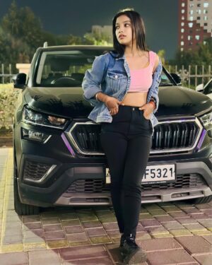 Priyanshi Pandey Instagram - Your👉 # Aττιτυδε in front of me is #Chiller,
Because my # Sτγιε😎 is the same #_Kιller😈 ..
@pandit_girl_242
.
.
.
.
#instagram #instagood #photo #photooftheday #photoeveryday #photographers_of_india #dressage #viral #viralvideos #regrann #staysafe
