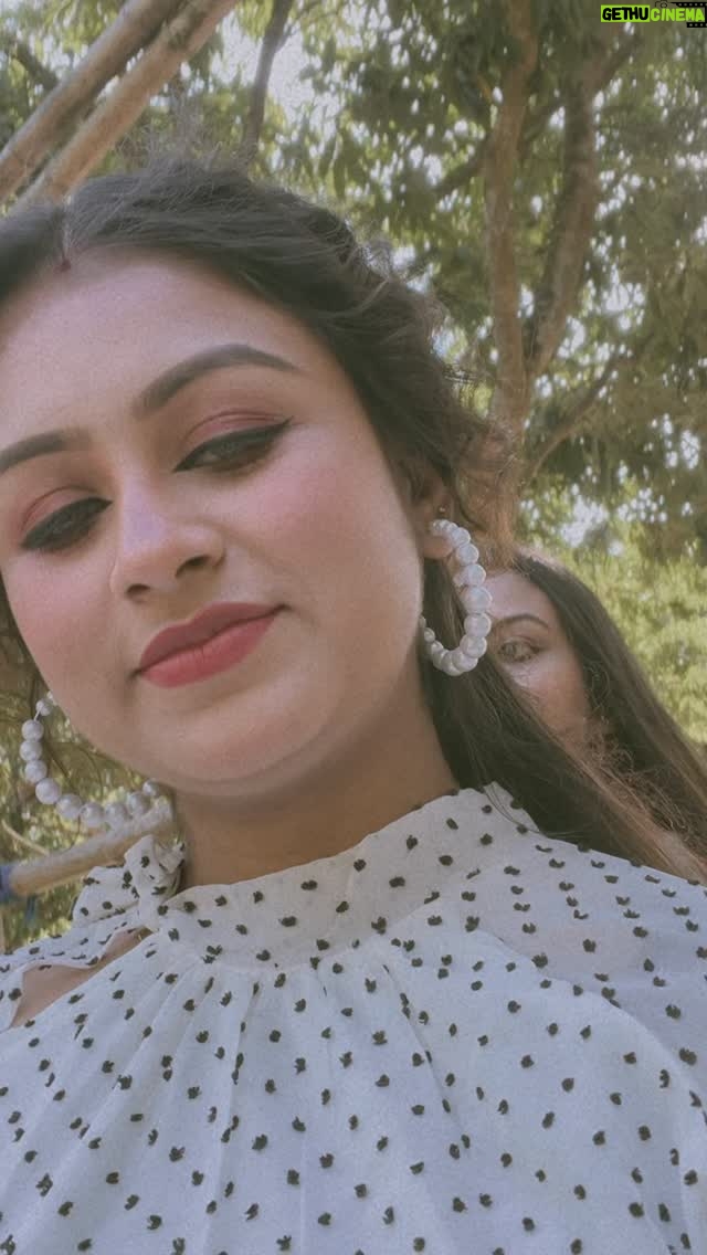 Puja Biswas - 90.9K Likes - 