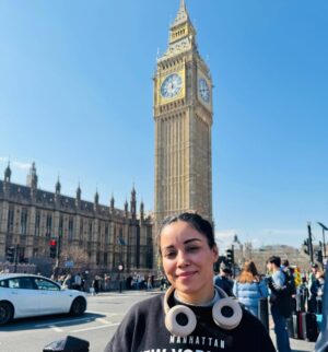 Puja Tomar Instagram - “Sometimes you win, sometimes you lose—that’s life. But through it all, I’m grateful to God for this incredible opportunity.” #london
#life #like #motivational