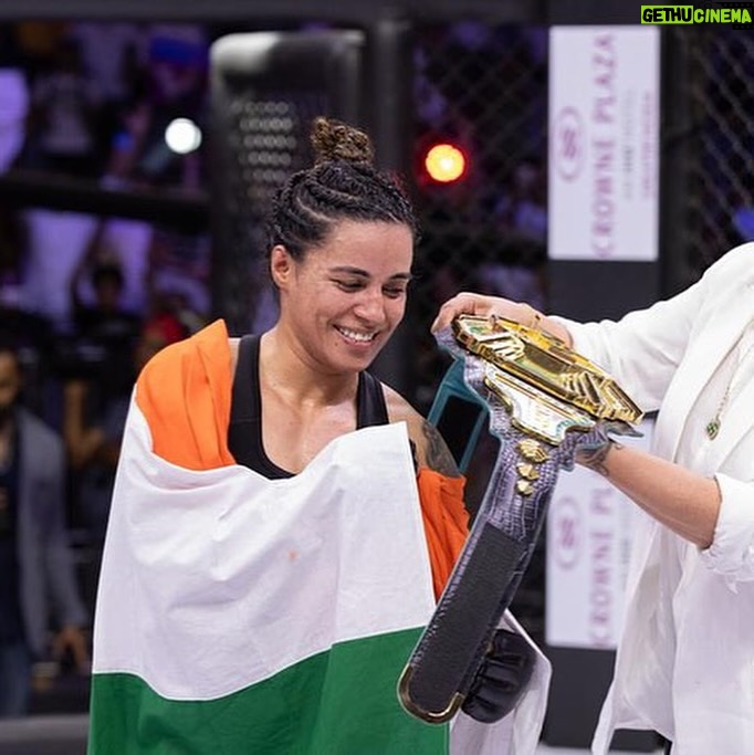 Puja Tomar - 27.7K Likes - Never forget where you come from ☺️
#pujatomar #mma #ufc