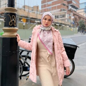 Actress Puteri Sarah Liyana Megat Kamaruddin HD Photos and Wallpapers December 2024