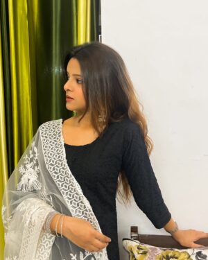 Raashi Instagram - Dressed up for eid 🌙 ✨

#explorepage✨ #eidmubarak #eid2025 #outfitinspiration