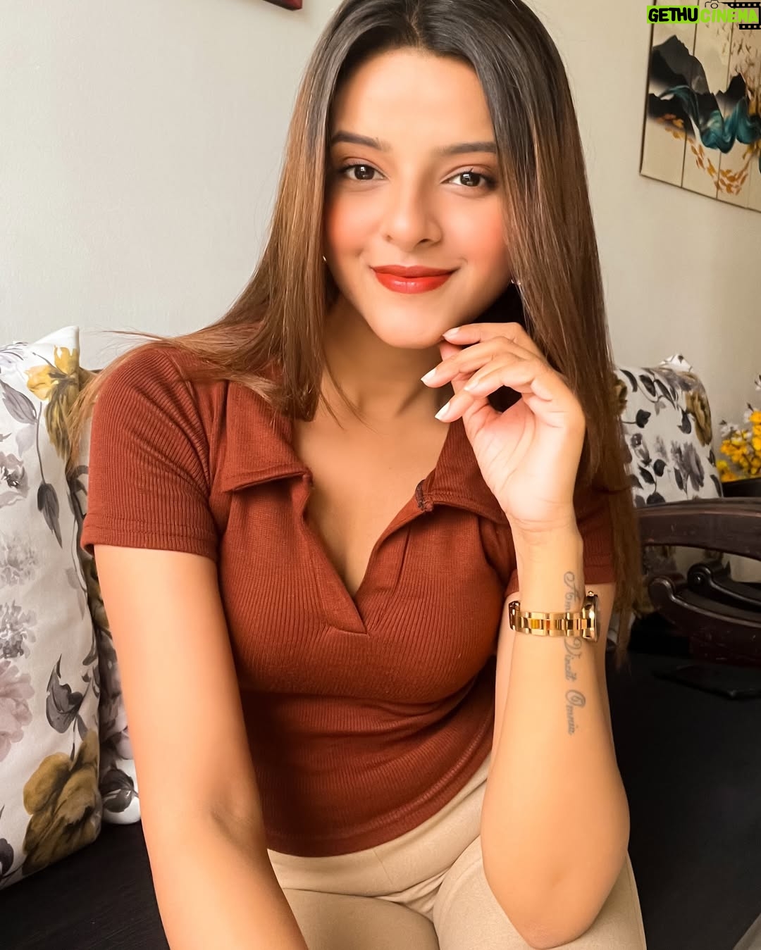 Raashi - 4.3K Likes - 🤎🍂🐿️

#explorepage✨ #igfeed #outfitinspiration #oldmoney