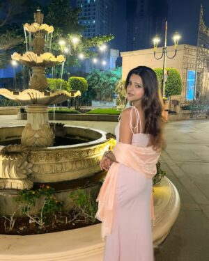 Raashi Instagram - 🎀💕🌸🍬
#explorepage #fyp #outfitinspo #birthdayoutfit